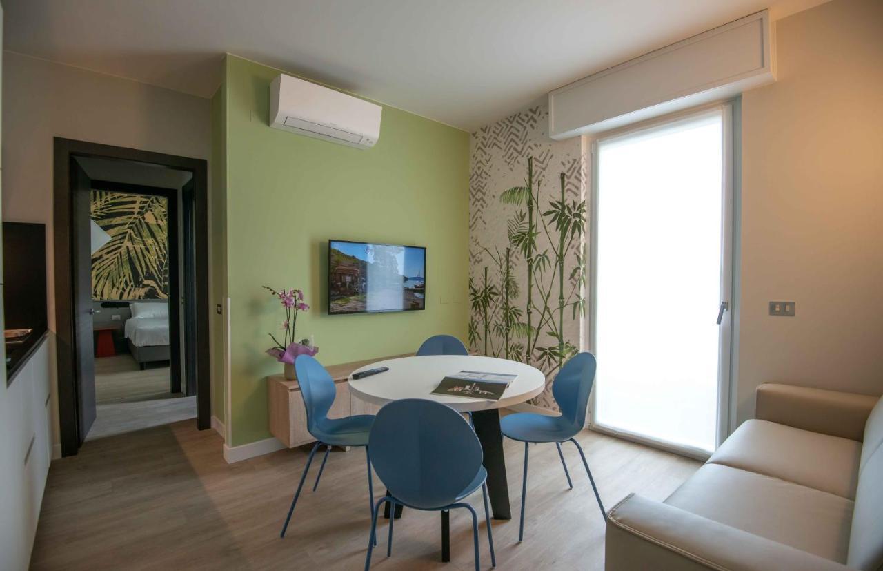 Residence Il Melograno Sirmione Exterior foto